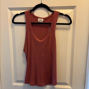 Project Social T Rust Tank Top size L